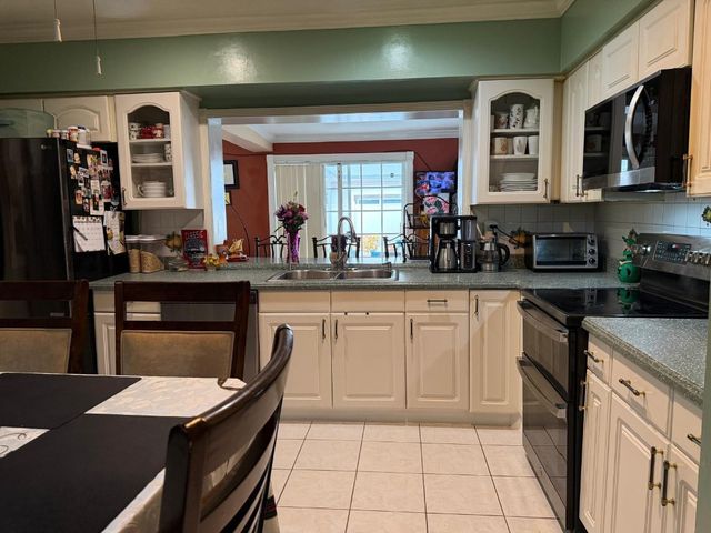 7928 N Juniper Street, Miramar, FL 33023