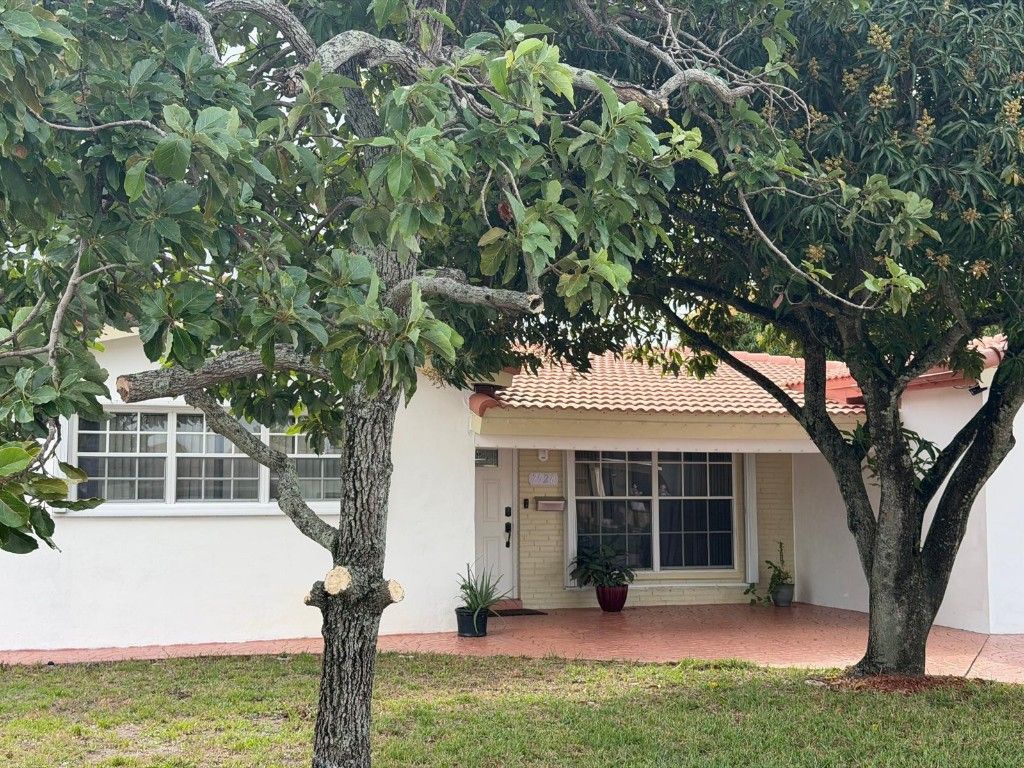 7928 N Juniper Street, Miramar, FL 33023