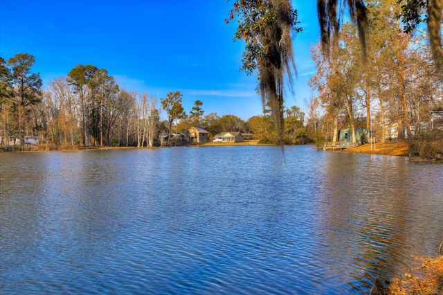 134 Lake Bluff Drive, Waynesboro, GA 30830