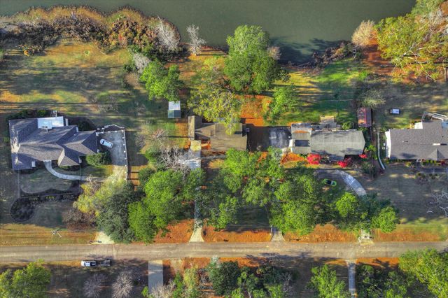 134 Lake Bluff Drive, Waynesboro, GA 30830