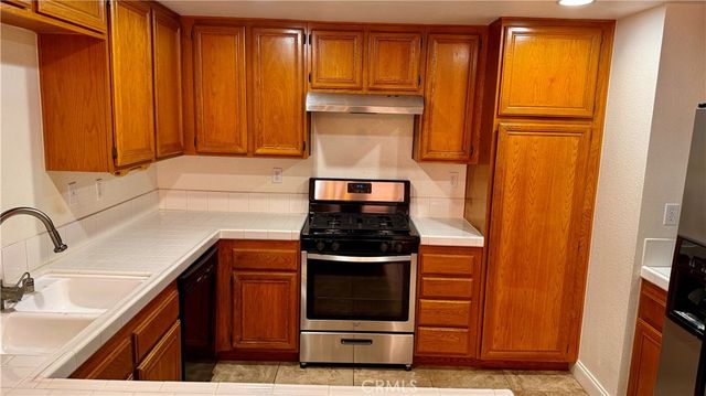 25152 Steinbeck, Stevenson Ranch, CA 91381