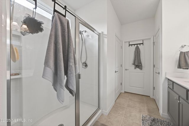 10641 ANTHEM Way, Jacksonville, FL 32256