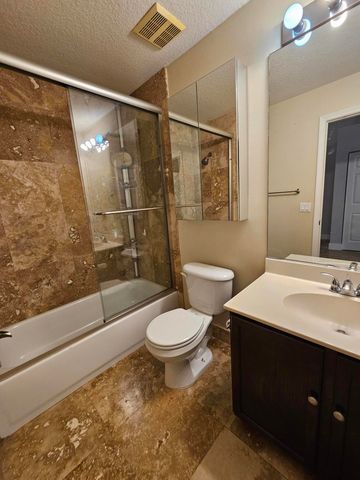 9749 Porta Leona Lane, Boynton Beach, FL 33472