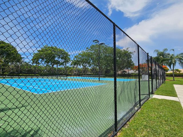 9749 Porta Leona Lane, Boynton Beach, FL 33472