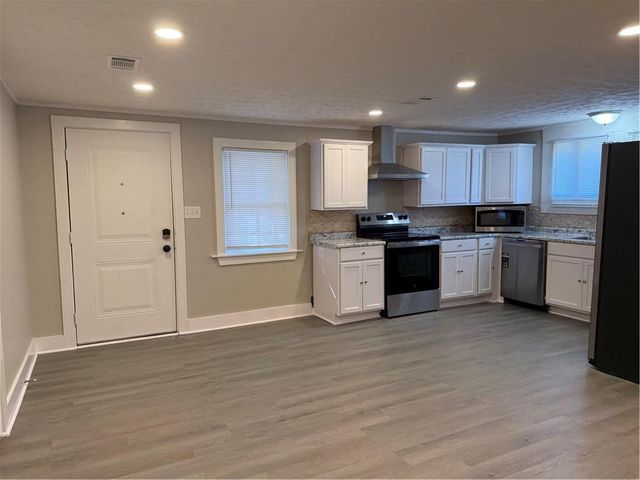 2612 Longleaf Drive, Mobile, AL 36693