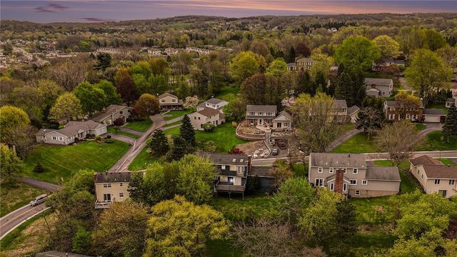 51 Selborne Chase, Perinton, NY 14450