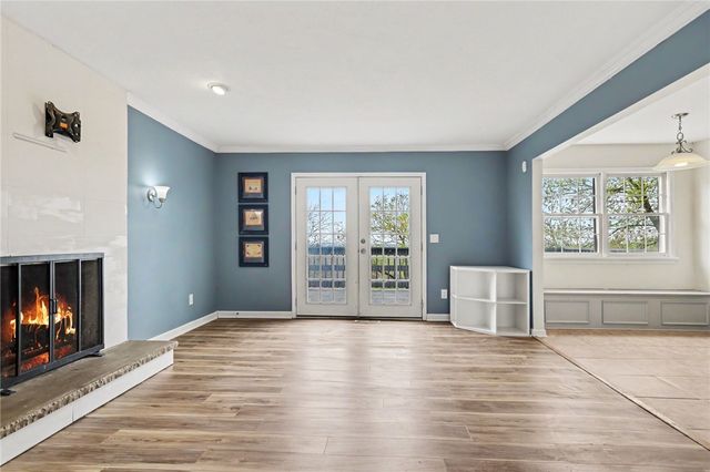 51 Selborne Chase, Perinton, NY 14450