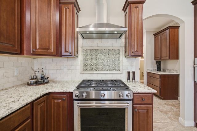 55362 Trevino Drive, Macomb Twp, MI 48042