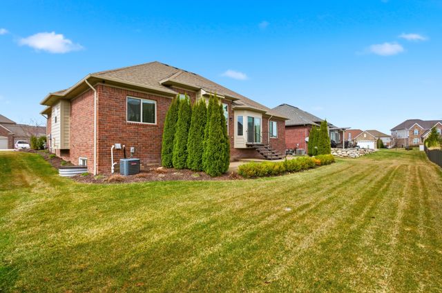 55362 Trevino Drive, Macomb Twp, MI 48042