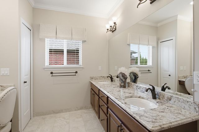 55362 Trevino Drive, Macomb Twp, MI 48042