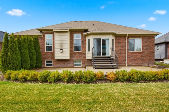 55362 Trevino Drive, Macomb Twp, MI 48042