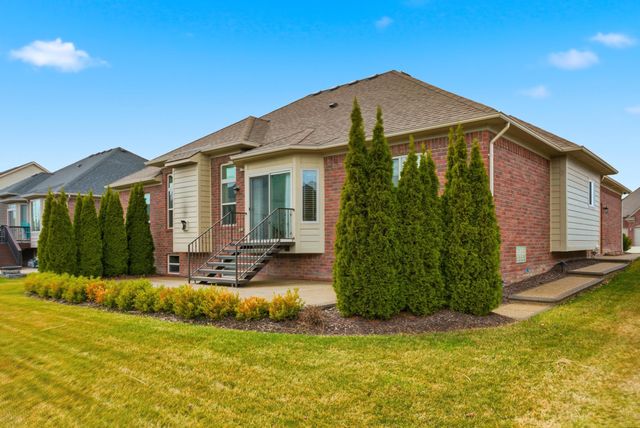 55362 Trevino Drive, Macomb Twp, MI 48042