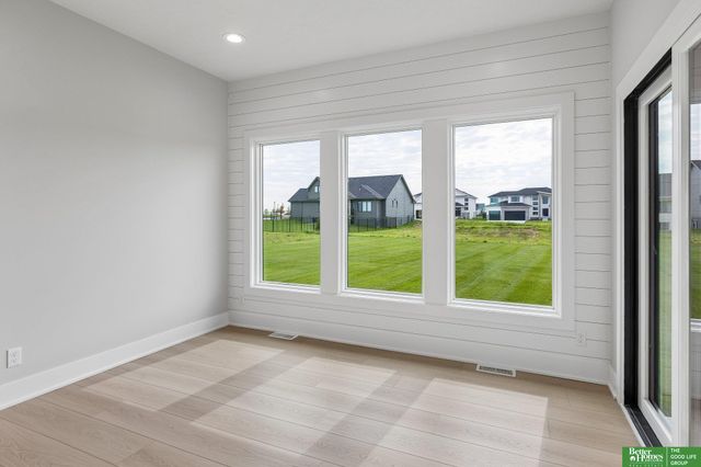 5719 N 199th Street, Elkhorn, NE 68022