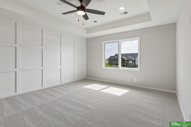 5719 N 199th Street, Elkhorn, NE 68022