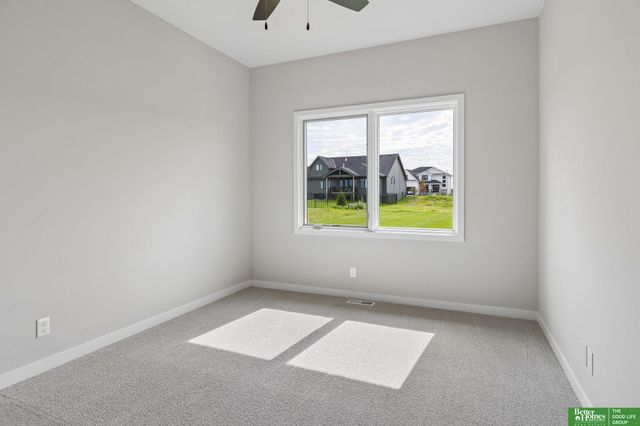 5719 N 199th Street, Elkhorn, NE 68022