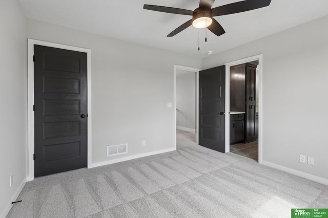5719 N 199th Street, Elkhorn, NE 68022