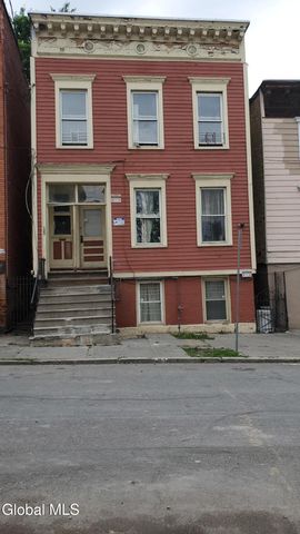 123 Clinton Street, Albany, NY 12202