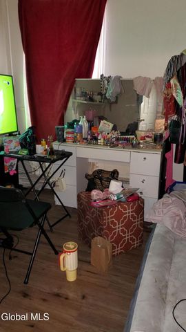 123 Clinton Street, Albany, NY 12202