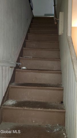 123 Clinton Street, Albany, NY 12202