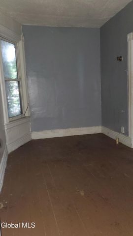 123 Clinton Street, Albany, NY 12202