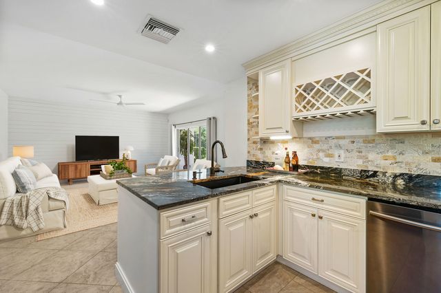 2703 N Fairway Dr Drive N, Jupiter, FL 33477