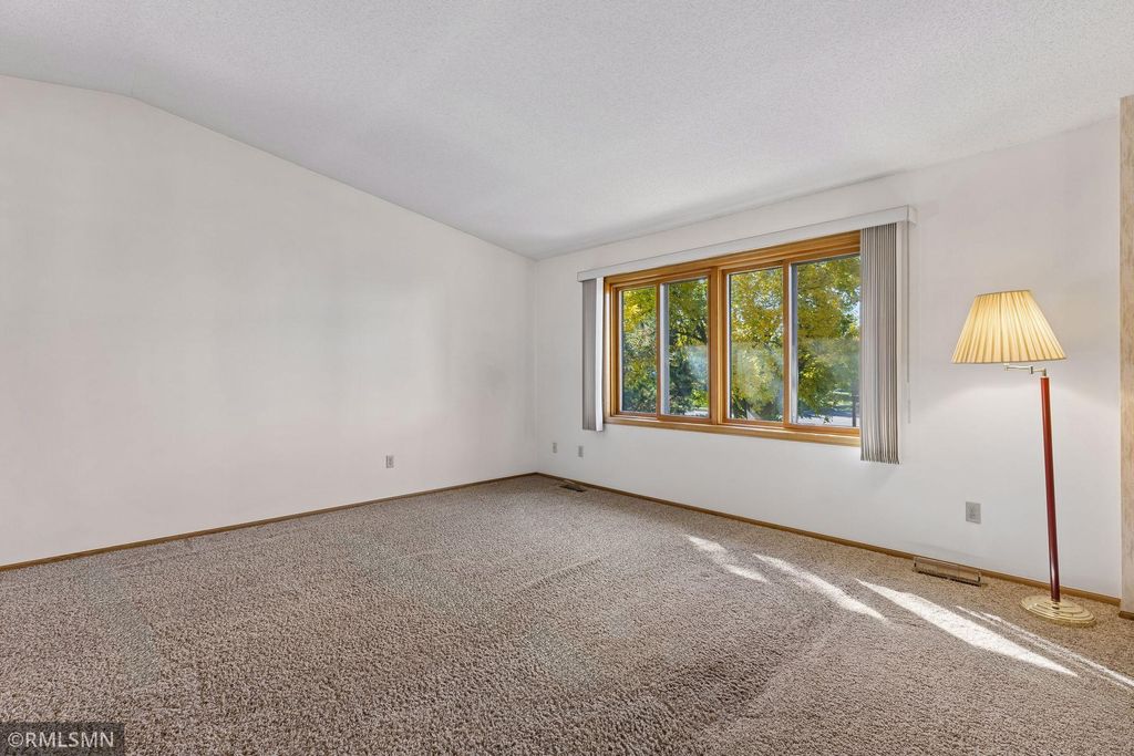 11636 88th Avenue N, Maple Grove, MN 55369 — photo 5
