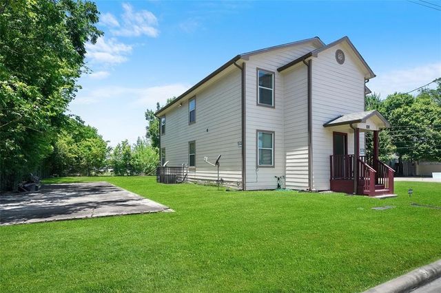 2423 Lucas Street A-B, Houston, TX 77026