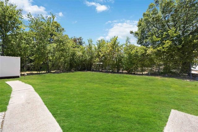 2423 Lucas Street A-B, Houston, TX 77026