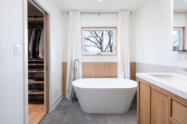 1441 Calcutta Lane, Naperville, IL 60563