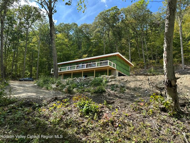 801 Rodman Road, Hillsdale, NY 12529