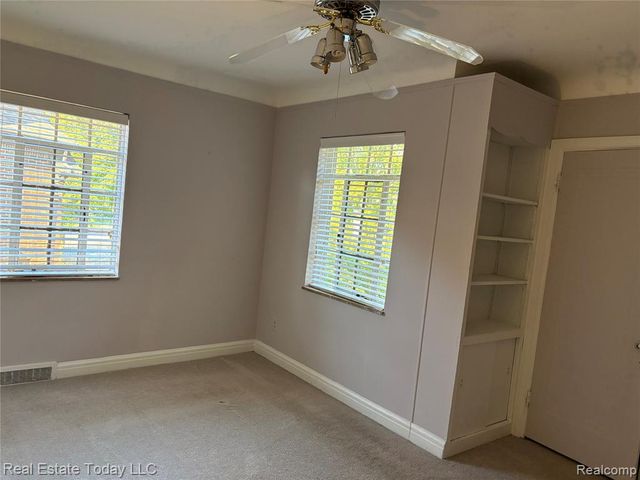 3529 Sherbourne Road, Detroit, MI 48221