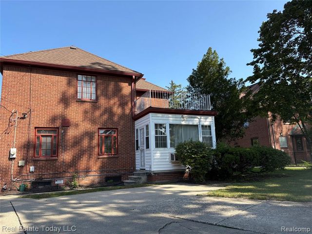 3529 Sherbourne Road, Detroit, MI 48221