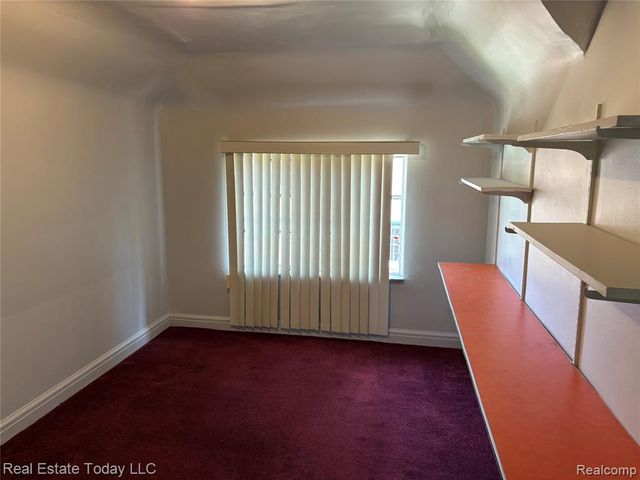 3529 Sherbourne Road, Detroit, MI 48221