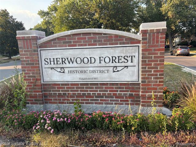 3529 Sherbourne Road, Detroit, MI 48221