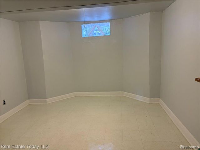 3529 Sherbourne Road, Detroit, MI 48221