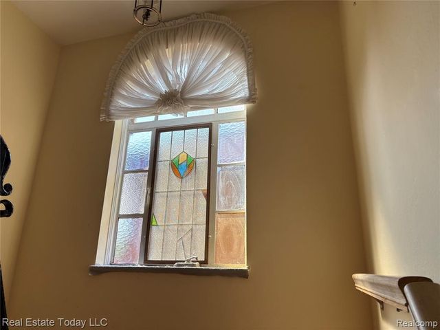 3529 Sherbourne Road, Detroit, MI 48221