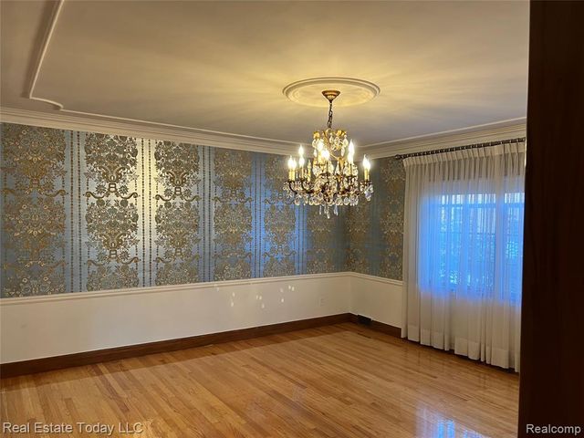 3529 Sherbourne Road, Detroit, MI 48221