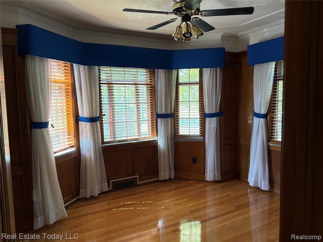 3529 Sherbourne Road, Detroit, MI 48221