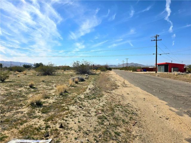 4966 1st East, Joshua Tree, CA 92252