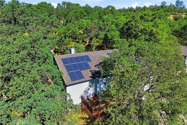 19552 Powder Horn, Hidden Valley Lake, CA 95467