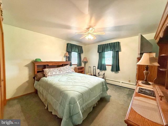 420 LINCOLN ST, Northumberland, PA 17857