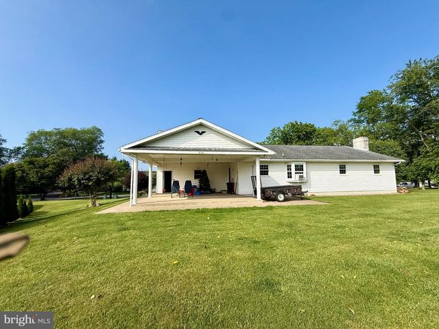 420 LINCOLN ST, Northumberland, PA 17857