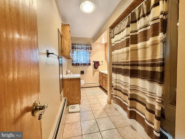 420 LINCOLN ST, Northumberland, PA 17857