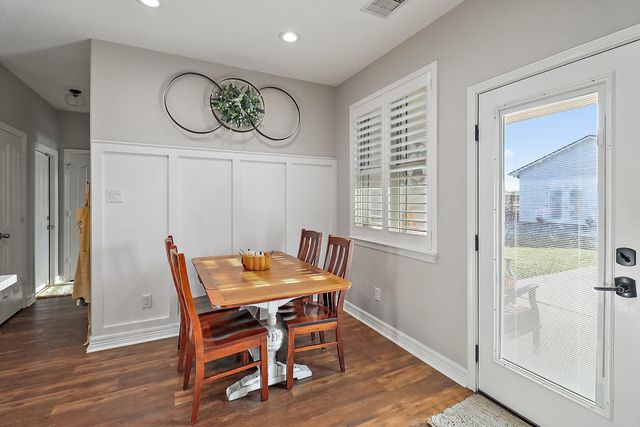 9407 St Croix Way, Mont Belvieu, TX 77523