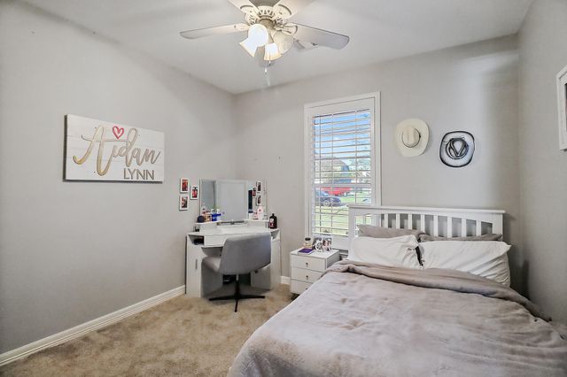 9407 St Croix Way, Mont Belvieu, TX 77523