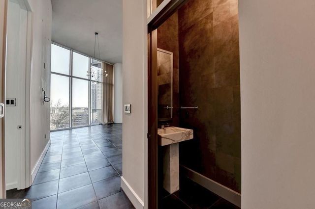 1080 Peachtree Street NE 703, Atlanta, GA 30309