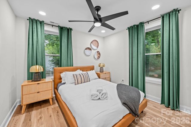 3021 Dogwood Avenue, Charlotte, NC 28206