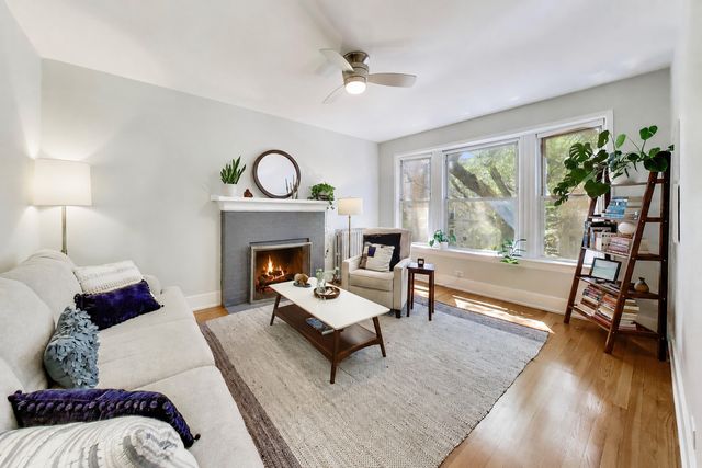 5251 N Winthrop Avenue 2, Chicago, IL 60640