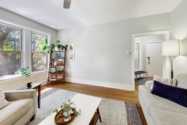 5251 N Winthrop Avenue 2, Chicago, IL 60640