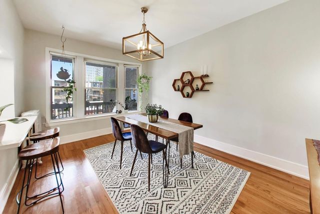 5251 N Winthrop Avenue 2, Chicago, IL 60640
